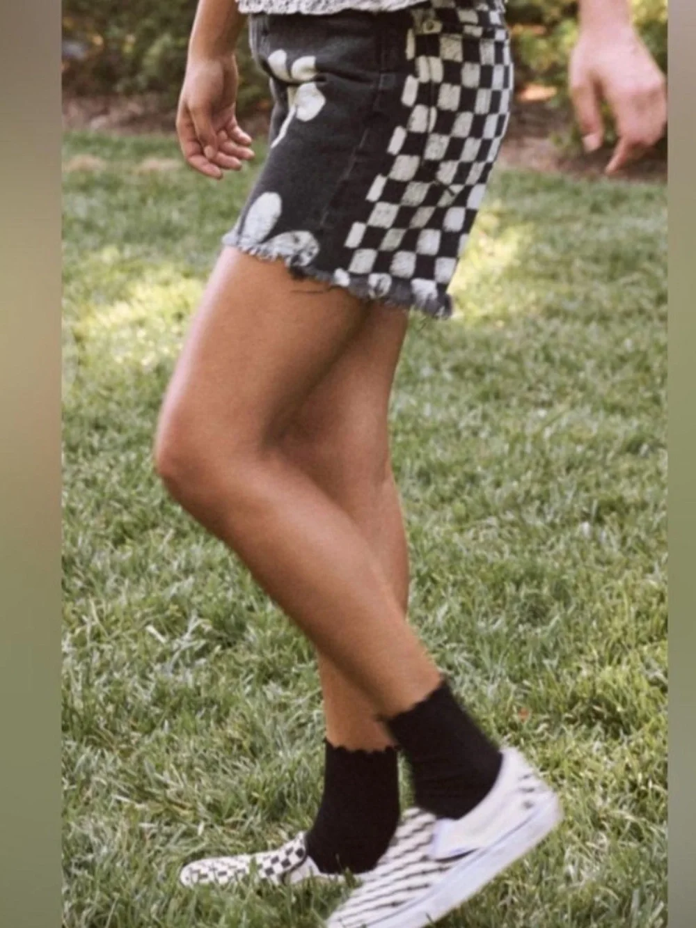 NWT THE GREAT.THE EASY CUT OFF SHORT - Gray DAISY CHECKSTAMP